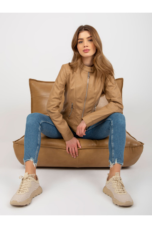 Striukė-NM-DE-KR-HX-2838.95P-kupranugaris