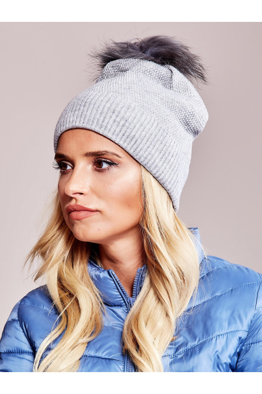 Cap-AT-CZ-171701.37-pilka