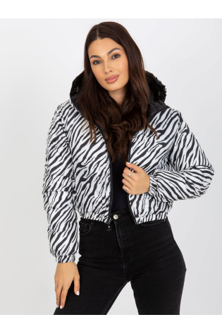 Striukė-NM-KR-P22-6670.90-juoda ir balta