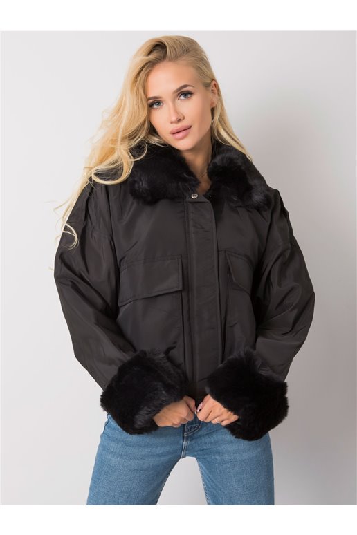 Striukė-NM-KR-P-21-7915.96P-juoda