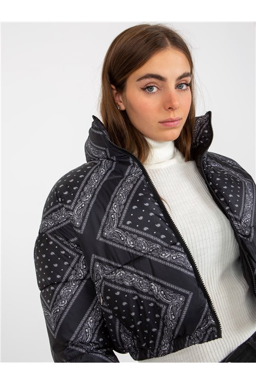 Striukė-NM-KR-P22-6631.98P-juoda