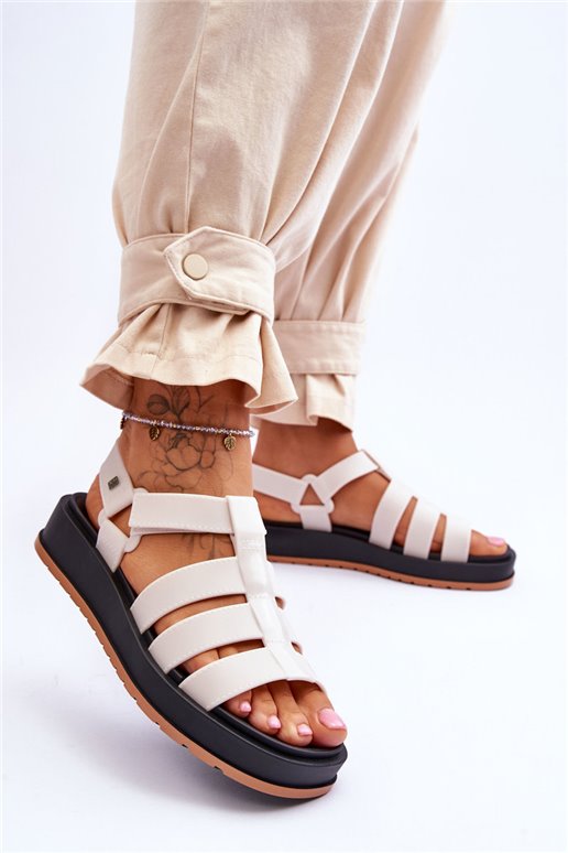 ZAXY moteriškos veganiškos Velcro sandalai JJ285015 Šviesiai smėlio spalvos