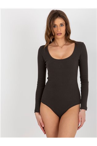 Body, tamsus chaki 2