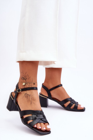 Klasikiniai aukštakulniai sandalai Black Misty 2