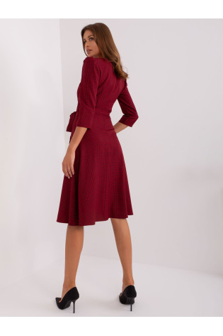 Stilinga bordo suknelė 3