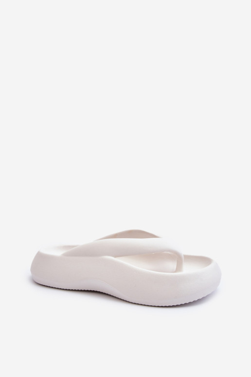 Moteriškos putplasčio šlepetės White Roux