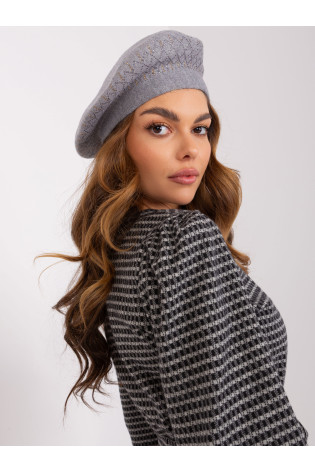 Kepurėlė, pilka