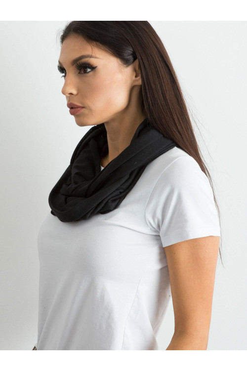 Kaminas, juodas