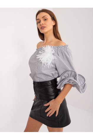 Palaidinė, balta ir juoda