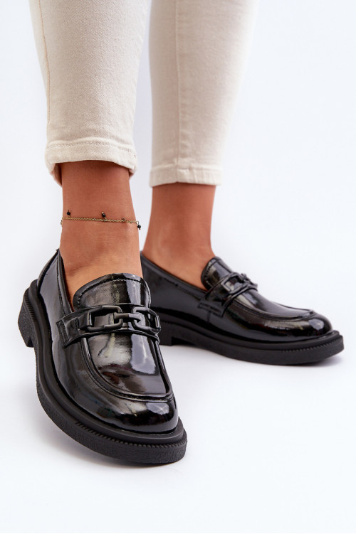 Moteriški lakinės odos mokasinai Black Keelana