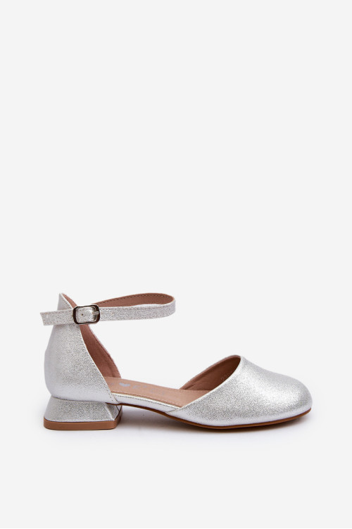 Vaikiški blizgūs sidabriniai žemakulniai sandalai Nelly