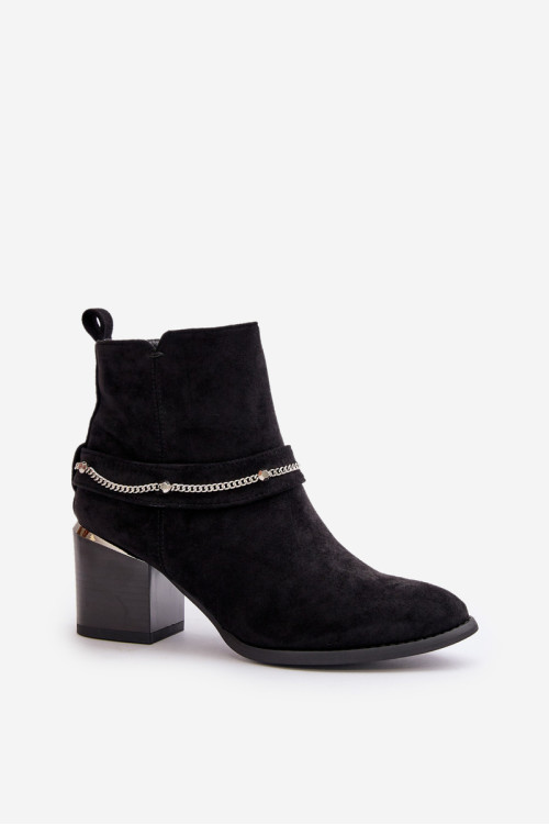 Izoliuoti moteriški kulkšnies batai ant aukšto kulno su grandinėle, Eco Suede juoda, Hanalen