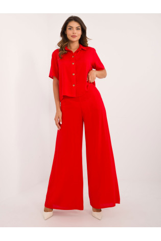 Komplektacija, raudona