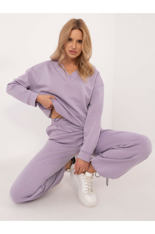 Komplektacija, šviesiai violetinė