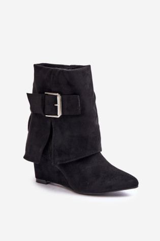 Pleištiniai kulkšnies batai su pasukta viršutine dalimi ir sagtimi, Eco Suede, Black Vortinia 2