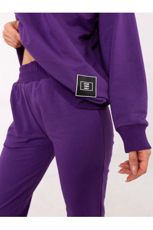 Komplektacija, tamsiai violetinė