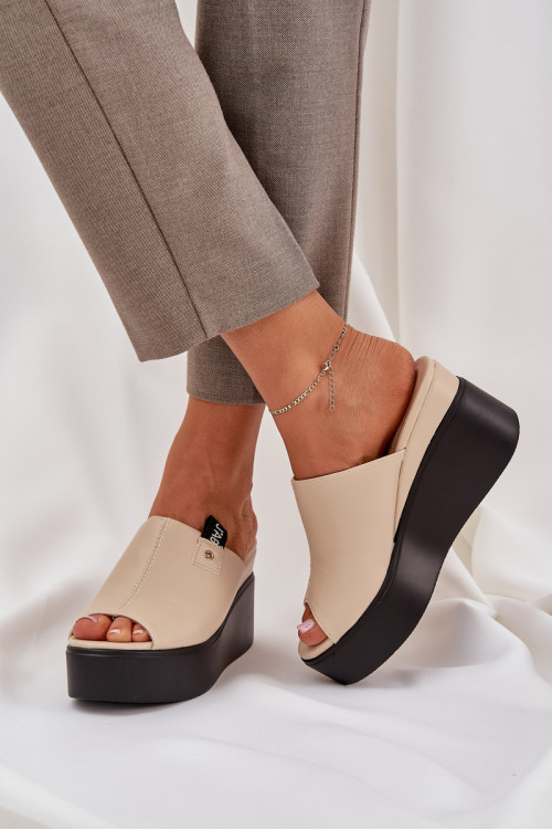 Platforma ir pleištiniai šlepetės Eco Leather Beige Eridoria