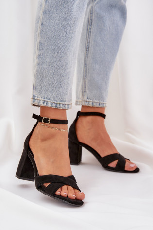 Sandalai su blokiniu kulnu, pagaminti iš Eco Suede Black Saniffia