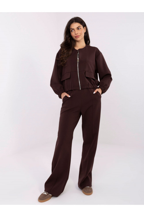 Kelnės, tamsiai rudos spalvos