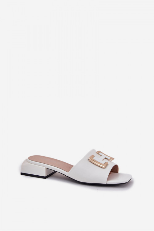 Elegantiškos moteriškos šlepetės su auksinėmis detalėmis Vinceza 62229 White