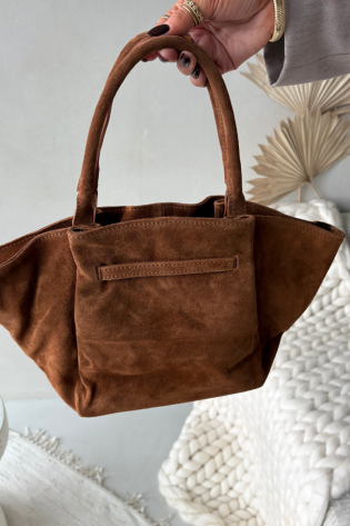 Orselle Camel spalvos zomšos odos rankinė